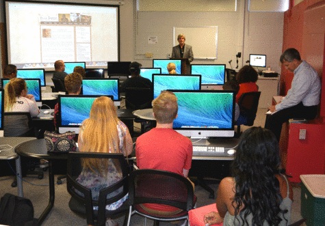‘Ransom Seaborn’ Novelist and Songwriter Bill Deasy speaks, performs on campus