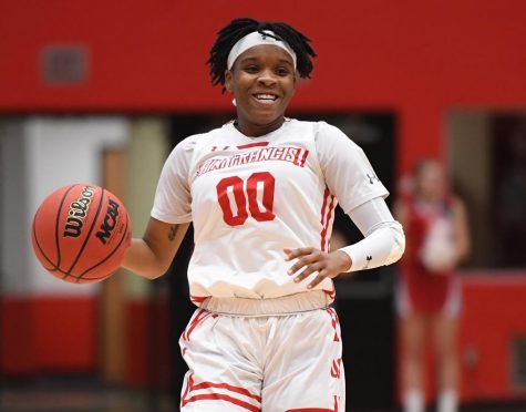 Women’s Basketball Loses Close One to Robert Morris