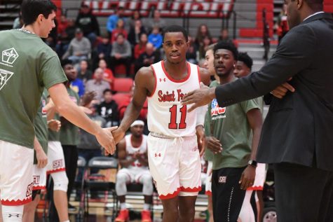 Men's Basketball Headed to NEC Championship Game