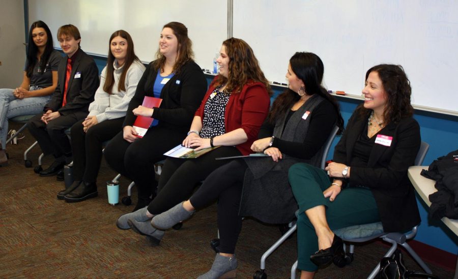 Students Network, Build Relationships with Alumni During Mentorship Week