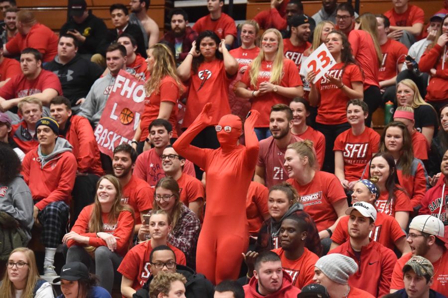 Larger Crowd Provides Boost to Red Flash Hoops Team