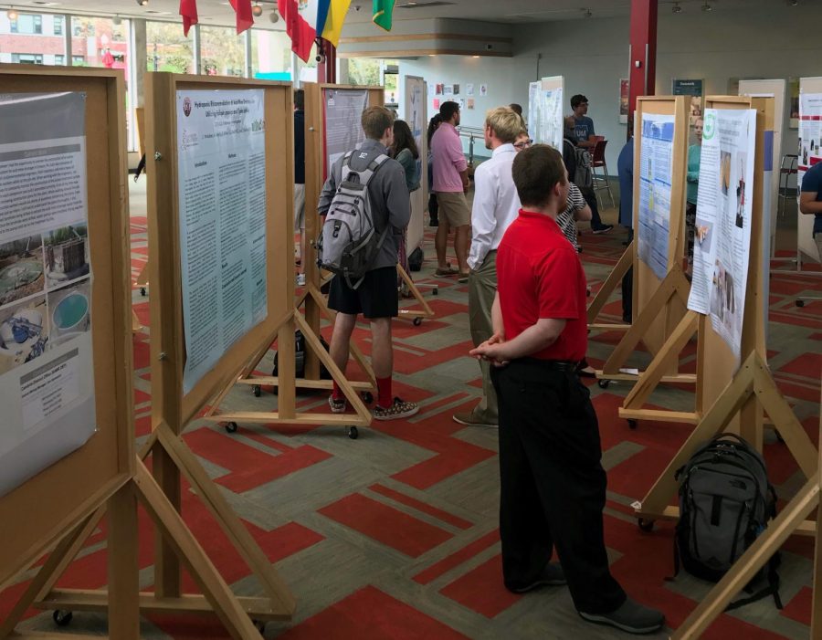 Students share internship experiences at poster session