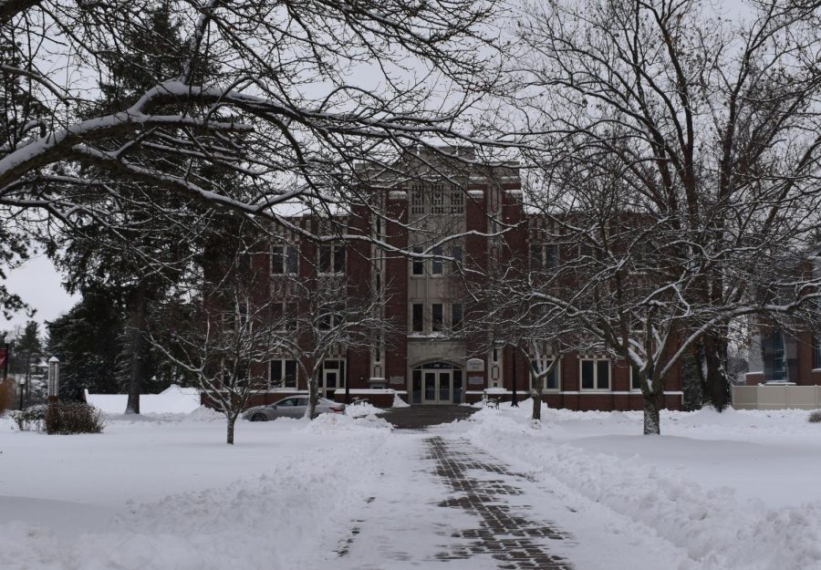 Winter Weather Challenging for Commuter Students