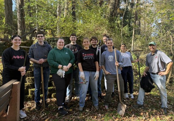 Students, Faculty Member Clean Up Grotto Trail