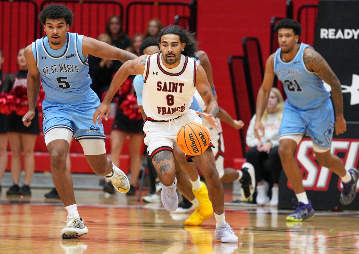 Men’s Basketball Falls at Lehigh Despite Double-Double From Wicks