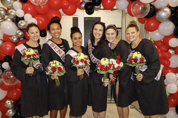 Water Polo Celebrates Senior Day with Win