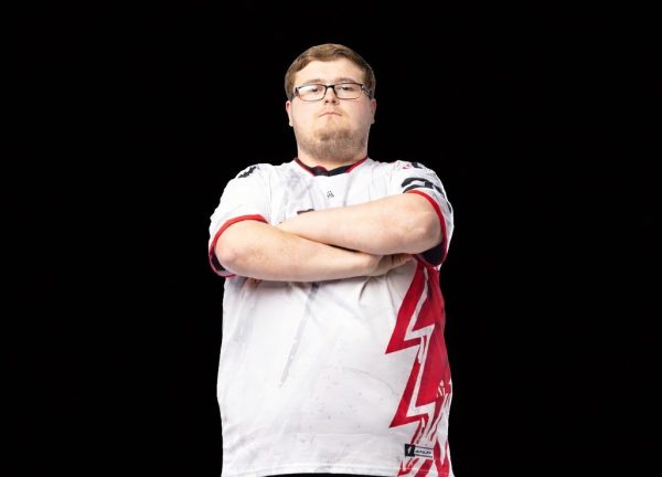 Cheslock Leaves Legacy for Others to Follow in SFU Esports Program